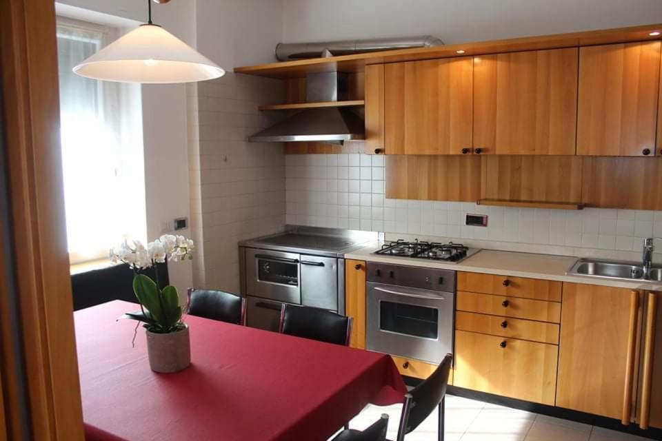 Orizzonti D'Anaunia Aparthotel Tassullo Exteriör bild
